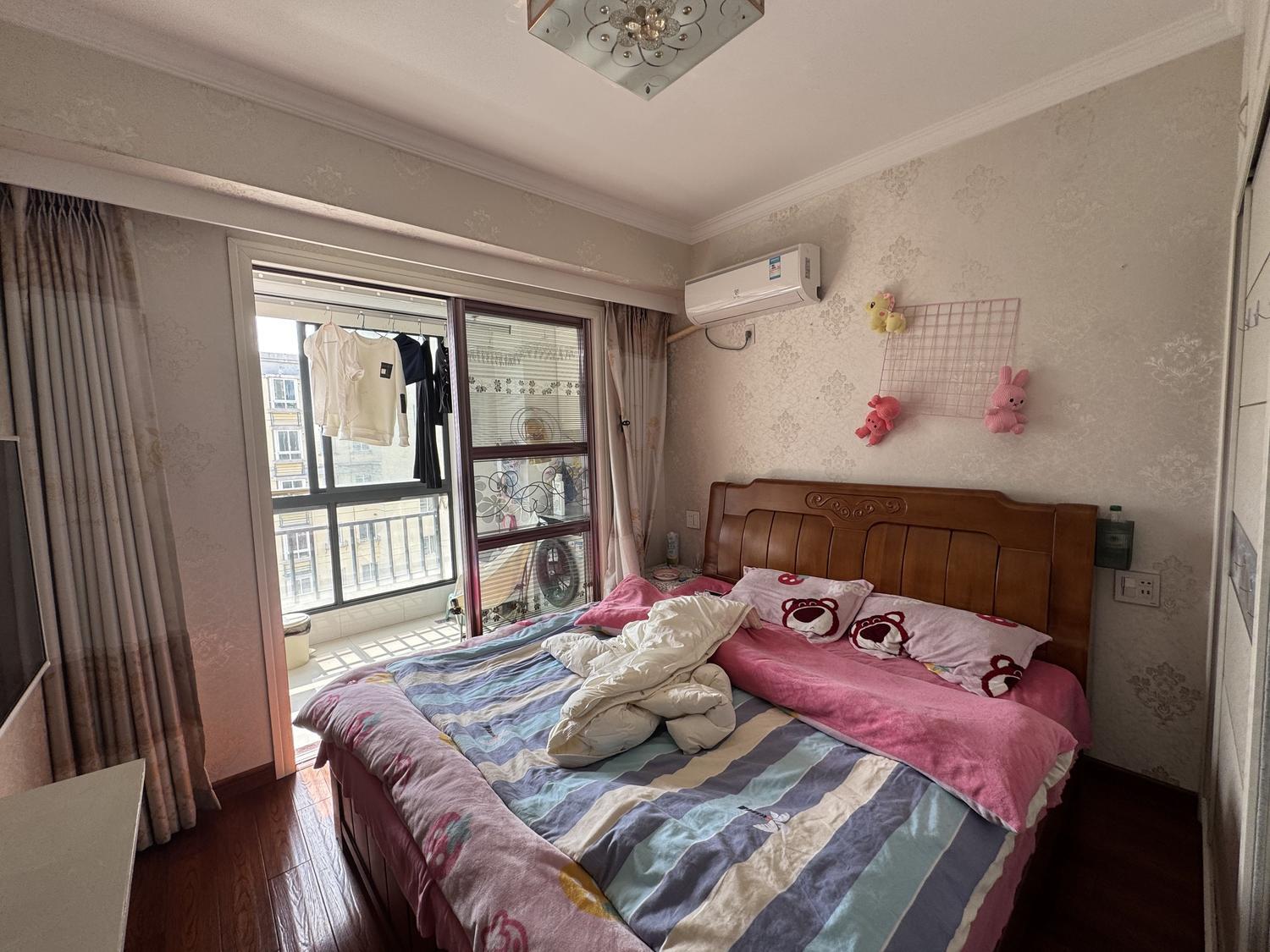 阳光嘉苑 95.00平 精装